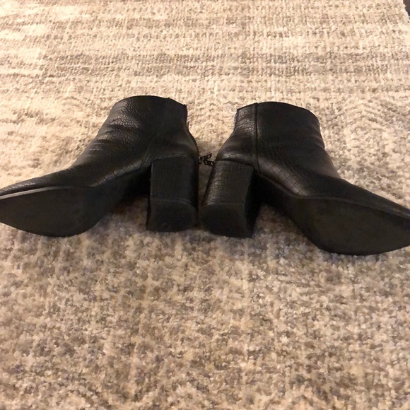 steve madden jillian black crocodile